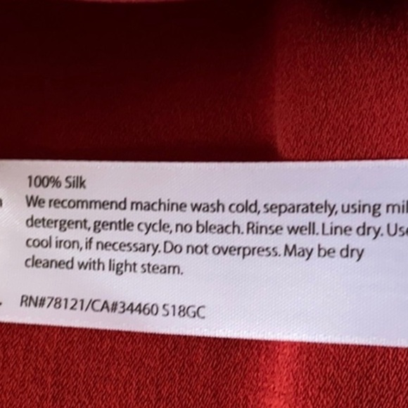 Eileen Fisher Silk Cropped Pants Red Side Zip Excellent Size S - Picture 7 of 8